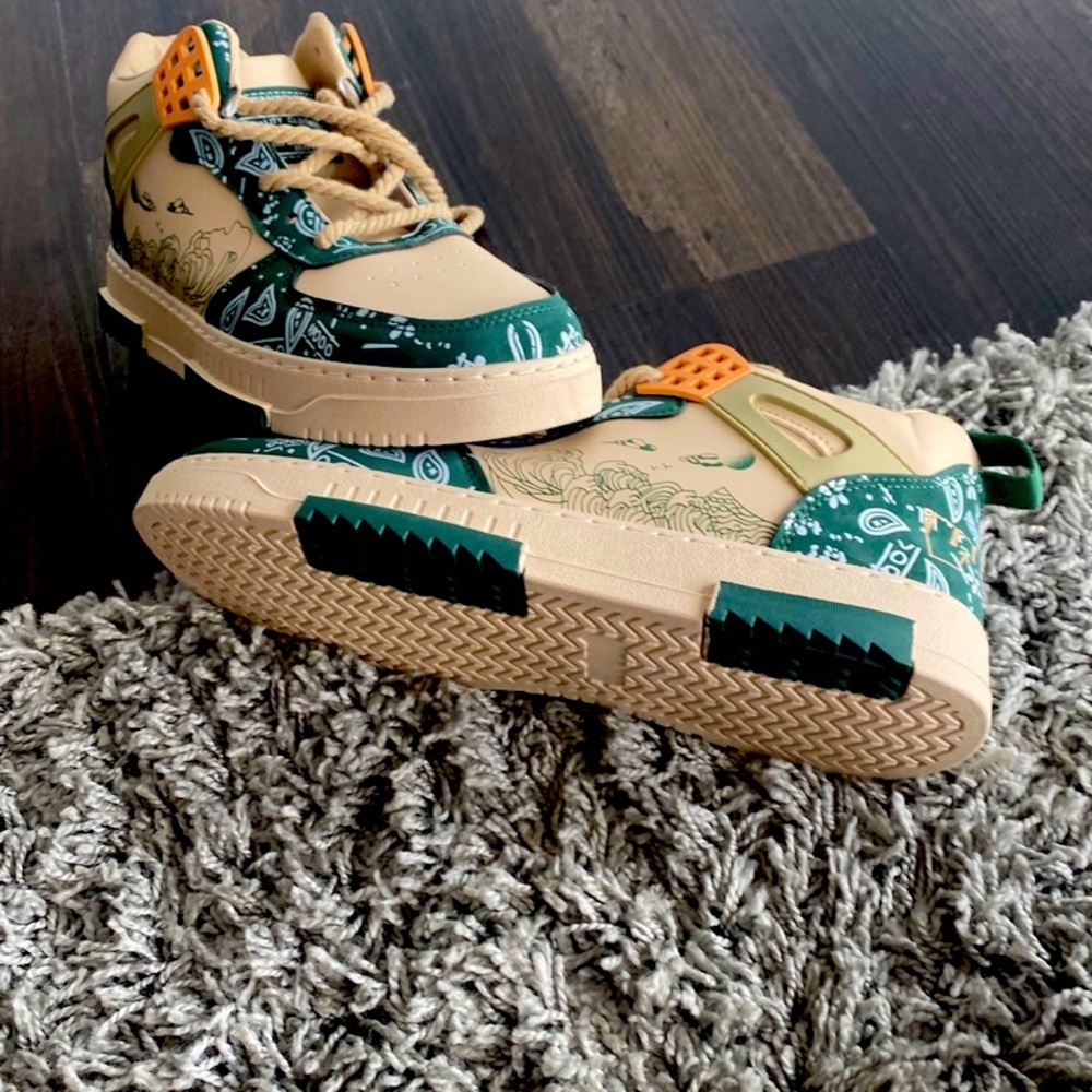 Custom Shoes Size 10 1/2